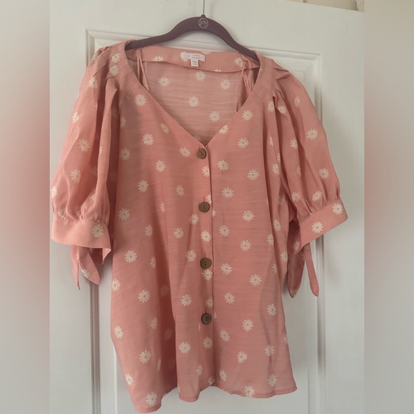 2/$10🔥🌞Lauren Conrad Peachy/Pink Floral Blouse - Picture 1 of 6